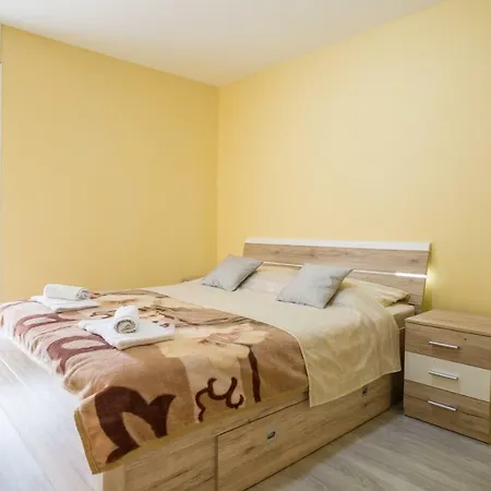 Apartamento Aenona *