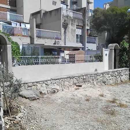 Apartamento Aenona Split